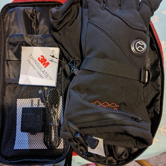 Heated Gloves - Picture 5 of 5